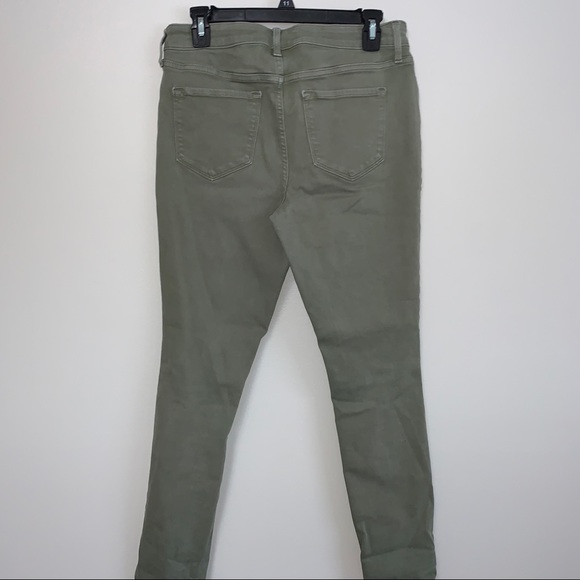 Distressed Mid Rise Jeans - Picture 6 of 10